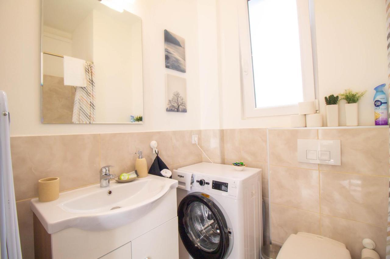 A Noble Way Apartment Будапеща Екстериор снимка
